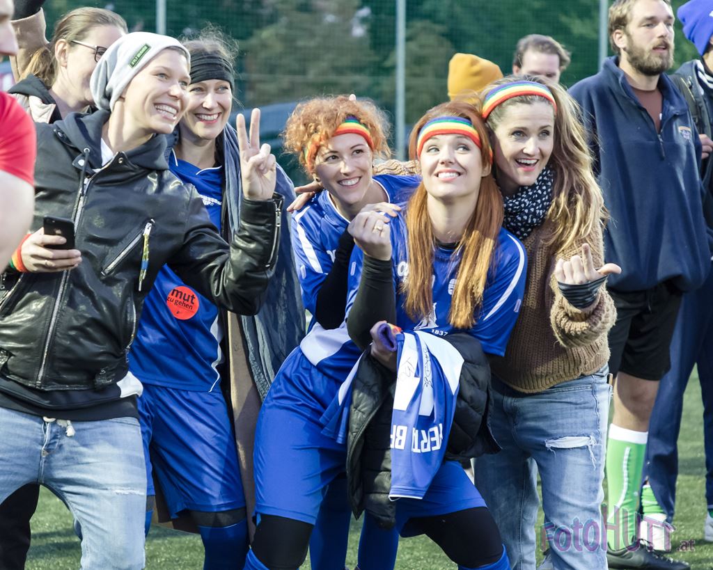 2006-10-19 – Bandfußballcup Ladies