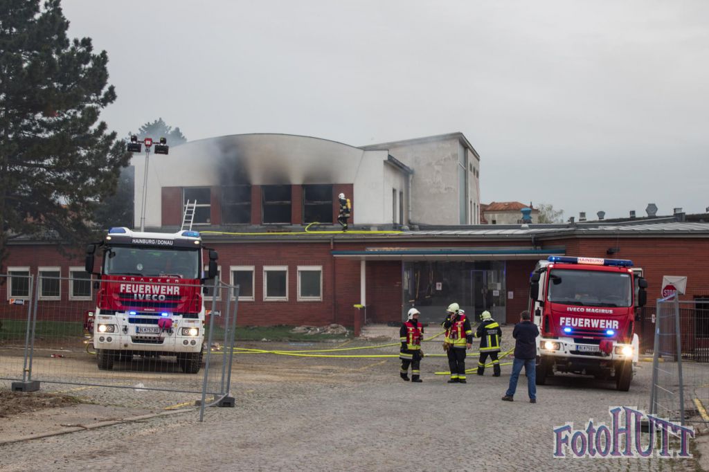 2013-04-19 – AT-FH-Abriß Feuerwehrübung